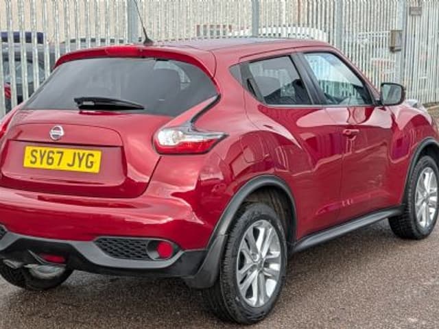 2017 Nissan Juke, photo 2