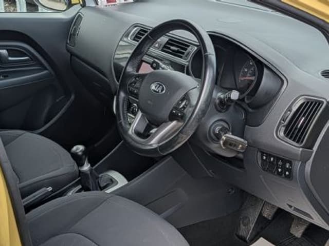 2016 Kia Rio, photo 3