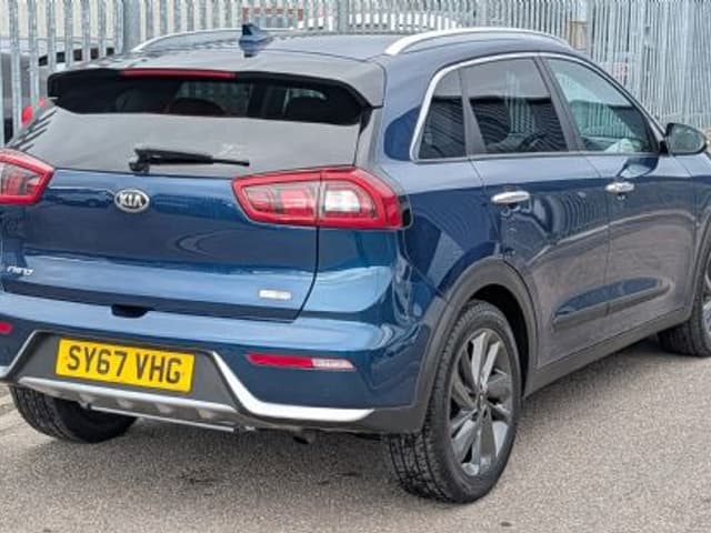 2017 Kia Niro 3, photo 2